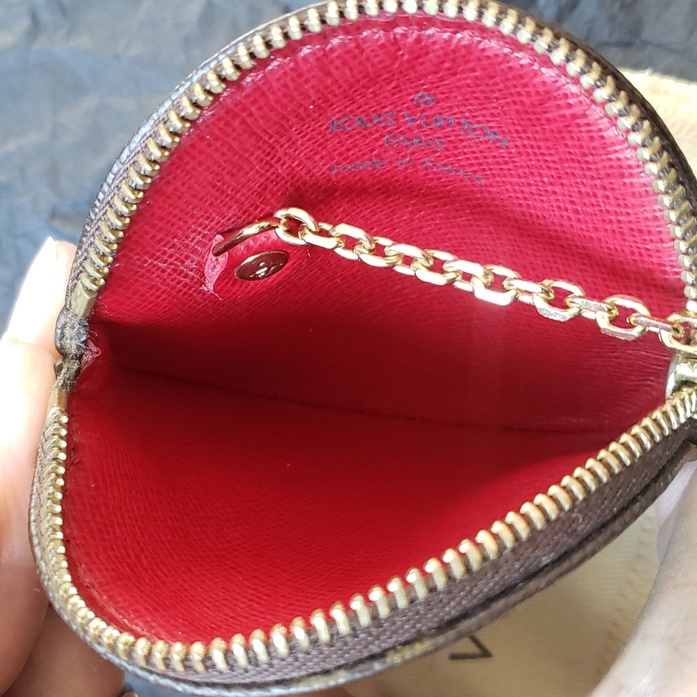 EUC Rare Authentic Louis Vuitton X Murakami Cerise Monogram Porte-monnaie Rond - Picture 4 of 12